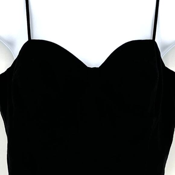 Le Blog Store Marcelle Crop Top in Black Size 40/8 - Picture 2 of 7